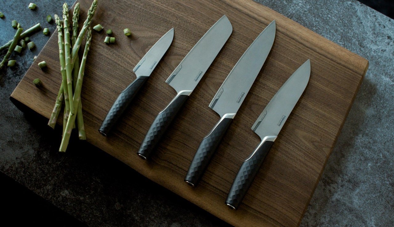 Ножі Fiskars Titanium
