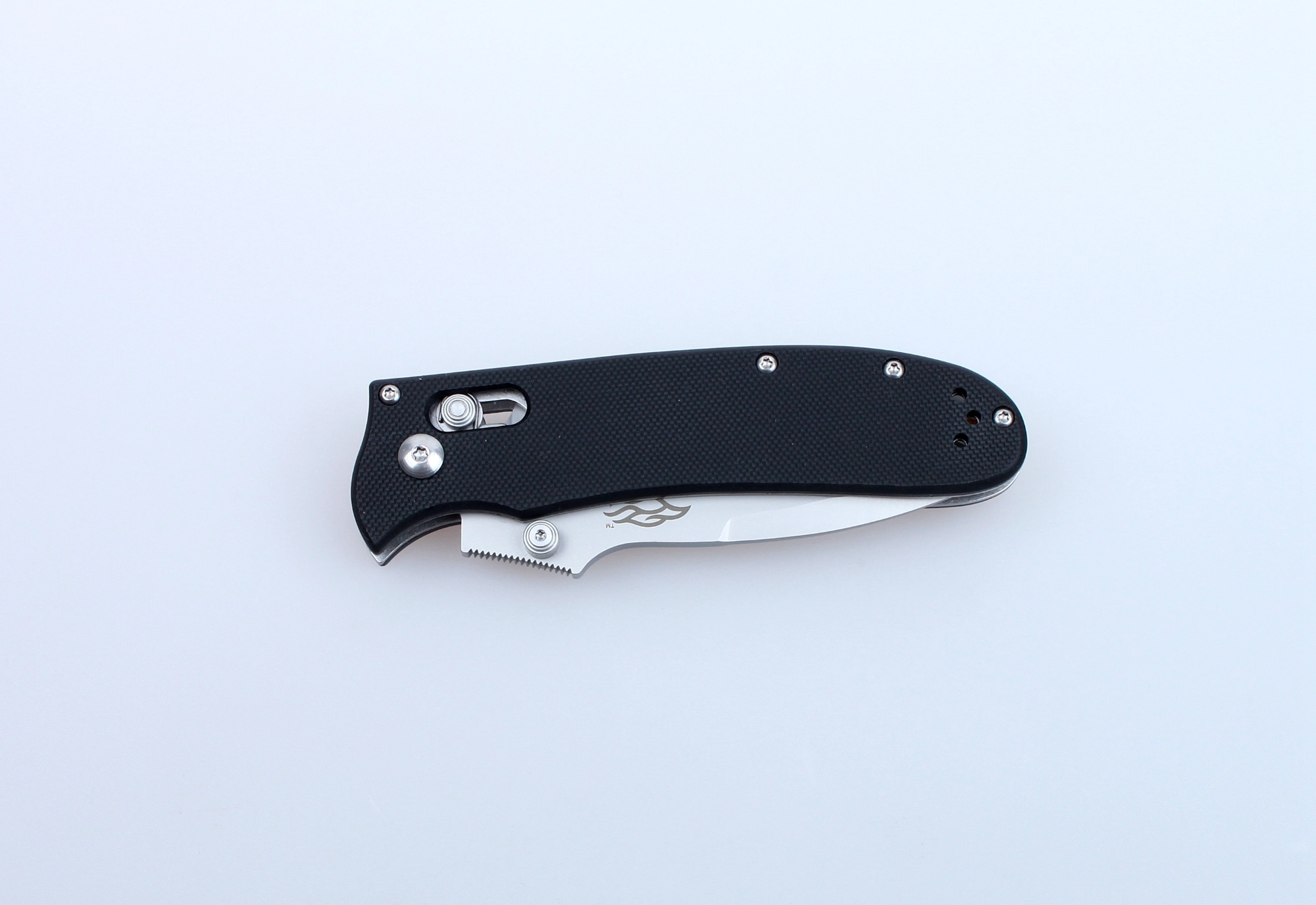 F704-BK - 12136900